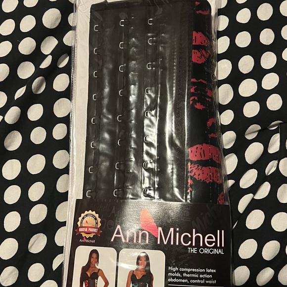 Ann Michell Long Torso 3 Hook Latex Waist Trainer - Picture 5 of 5